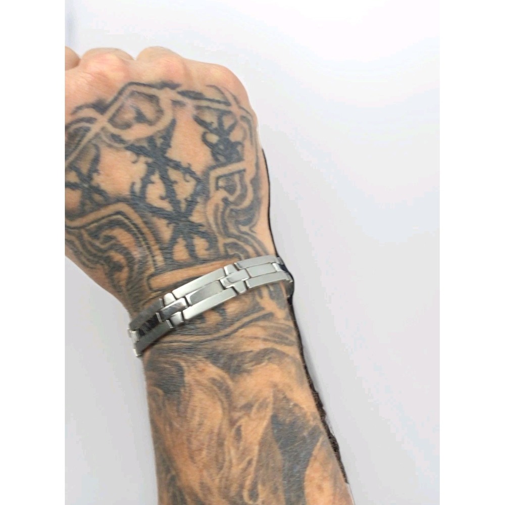 Men's 9mm Stainless Steel Brushed & Polished Link Bracelet,‎ 8.5 Inch